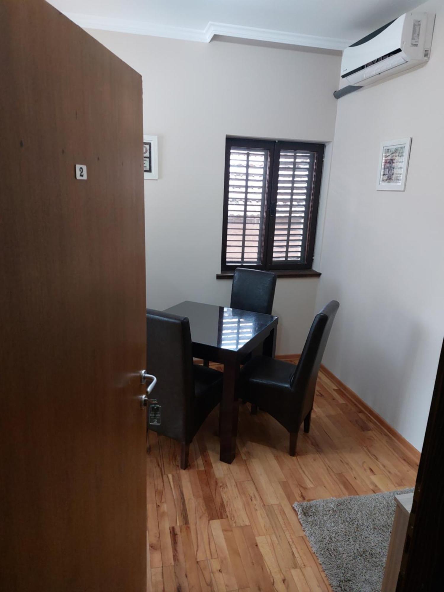 Apartmani Radulovic Vrnjačka Banja Kamer foto