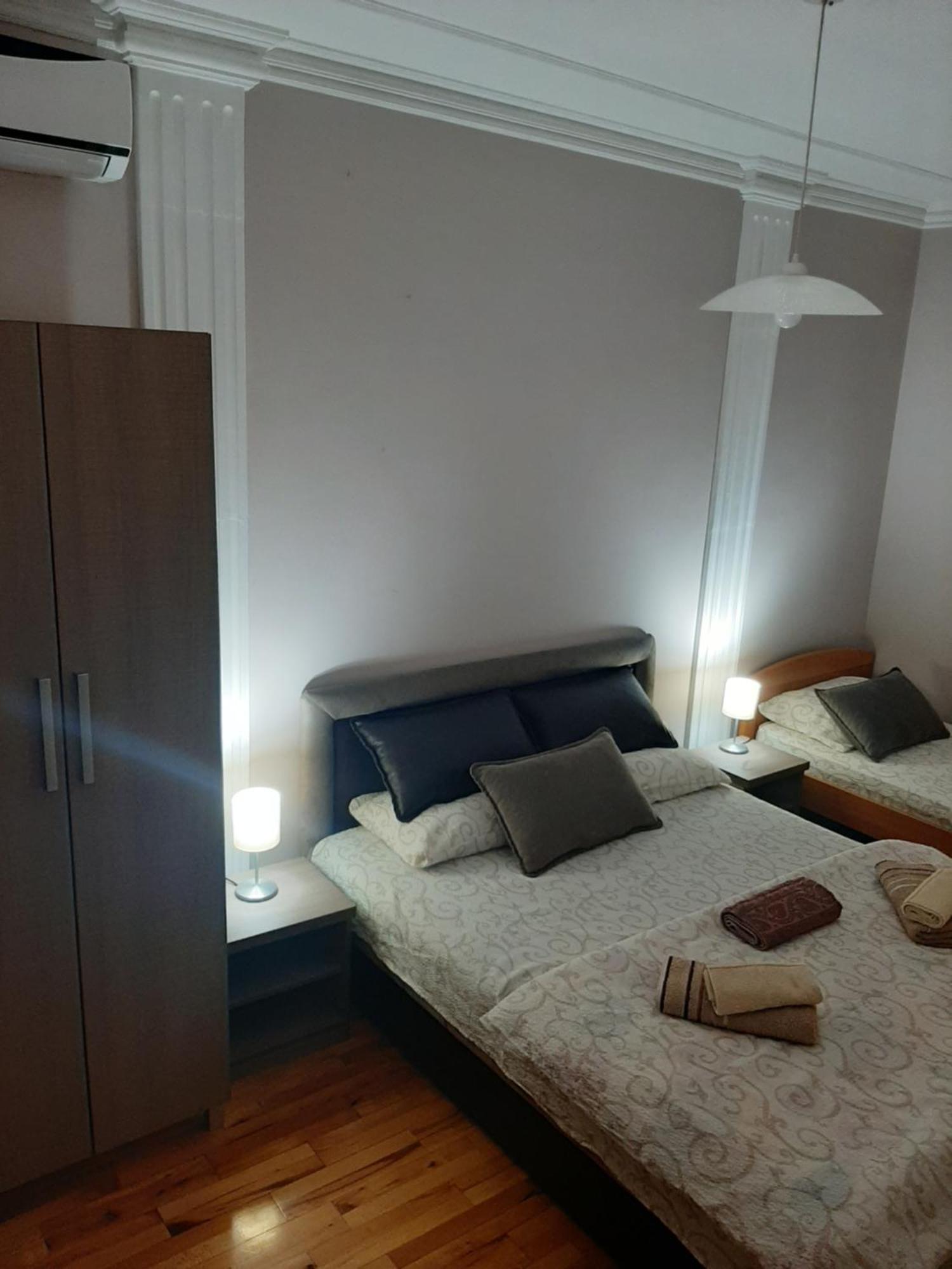 Apartmani Radulovic Vrnjačka Banja Kamer foto