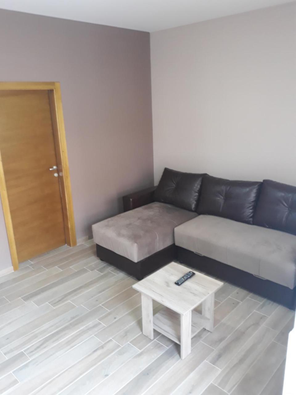 Apartmani Radulovic Vrnjačka Banja Buitenkant foto