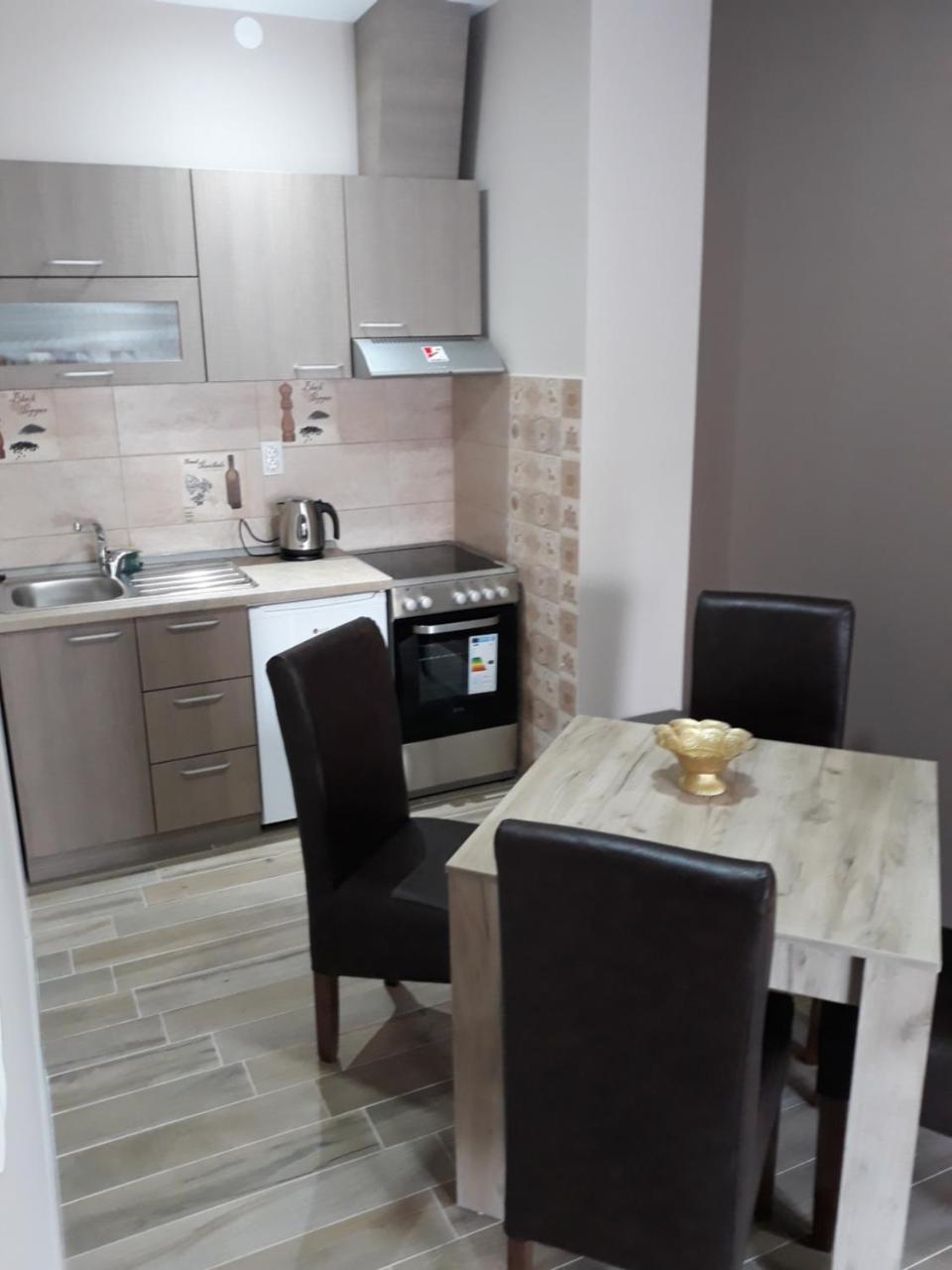 Apartmani Radulovic Vrnjačka Banja Buitenkant foto